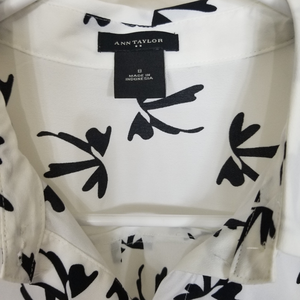 Ann Taylor Black and White Button Down Shirt - Picture 2 of 6